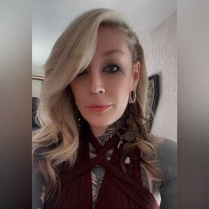 Meet your Posher, Ivy